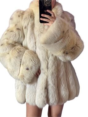 White Koslow’s arctic fox fur jacket coat spotted vintage